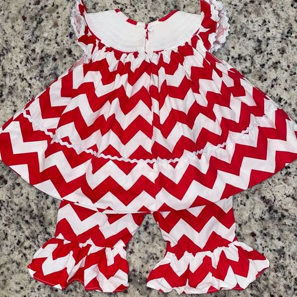 ALABAMA ROLL TIDE Size 6M Red/White Chevron Smocked Dress and Pants by BABEENI - Picture 2 of 6